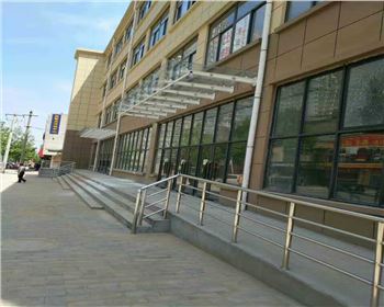 臨潼雨棚成功安裝完畢