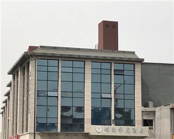 長(zhǎng)安區(qū)中旋轉(zhuǎn)門，玻璃幕墻成功安裝完畢